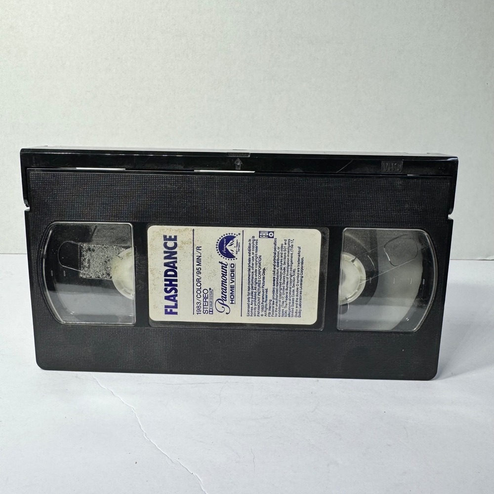 Flashdance VHS 1983 Movie Paramount Home Video‎ Jennifer Beals Stereo Vintage - Picture 4 of 5